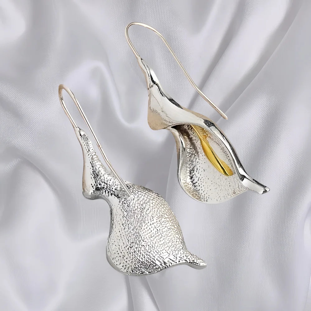 Boucles d'Oreilles Fleurs Dorées – Bijou Végétal Délicat | Authentique Vision