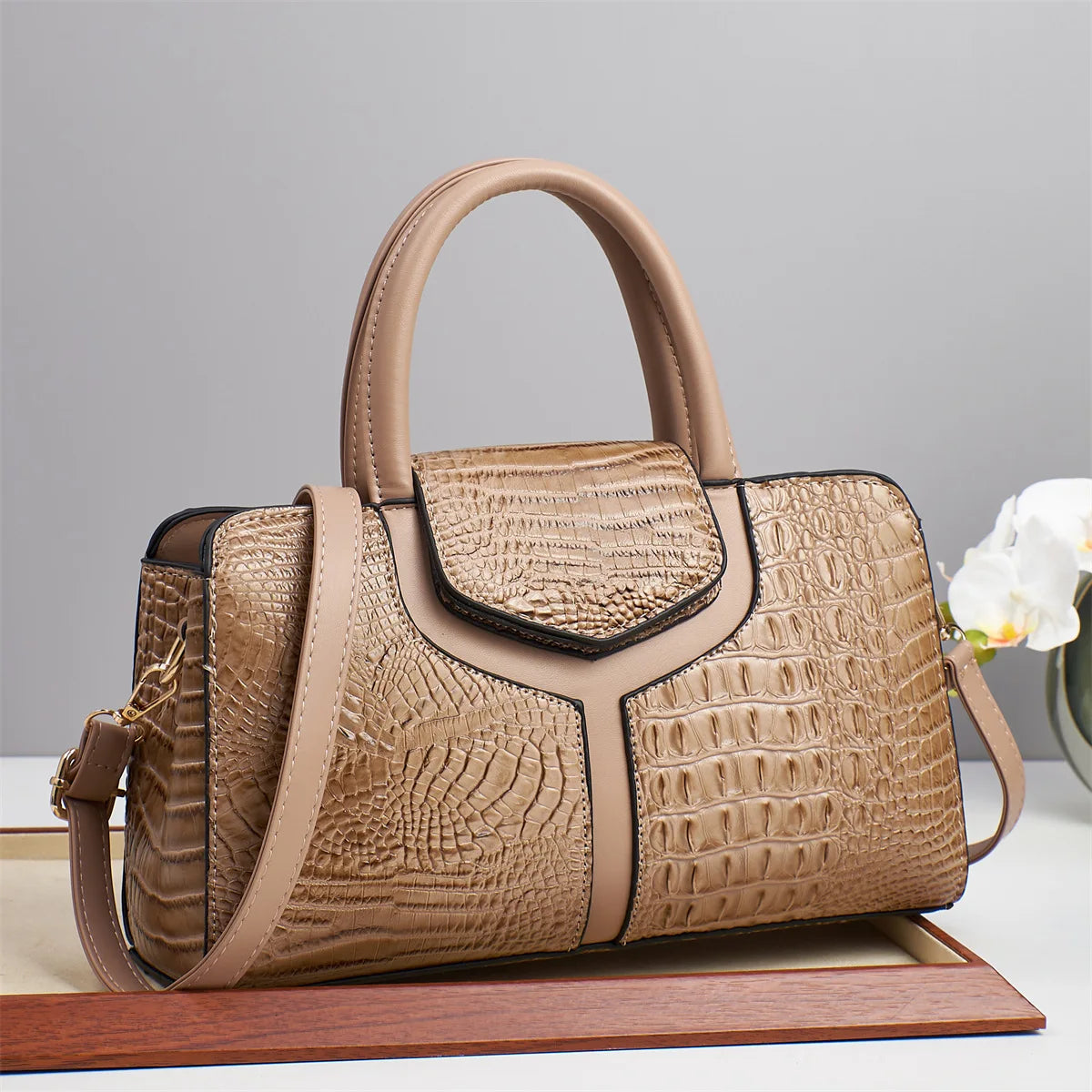 Sac Carré Motif Crocodile Grande Capacité — Tote Minimaliste Urbain PU Luxe
