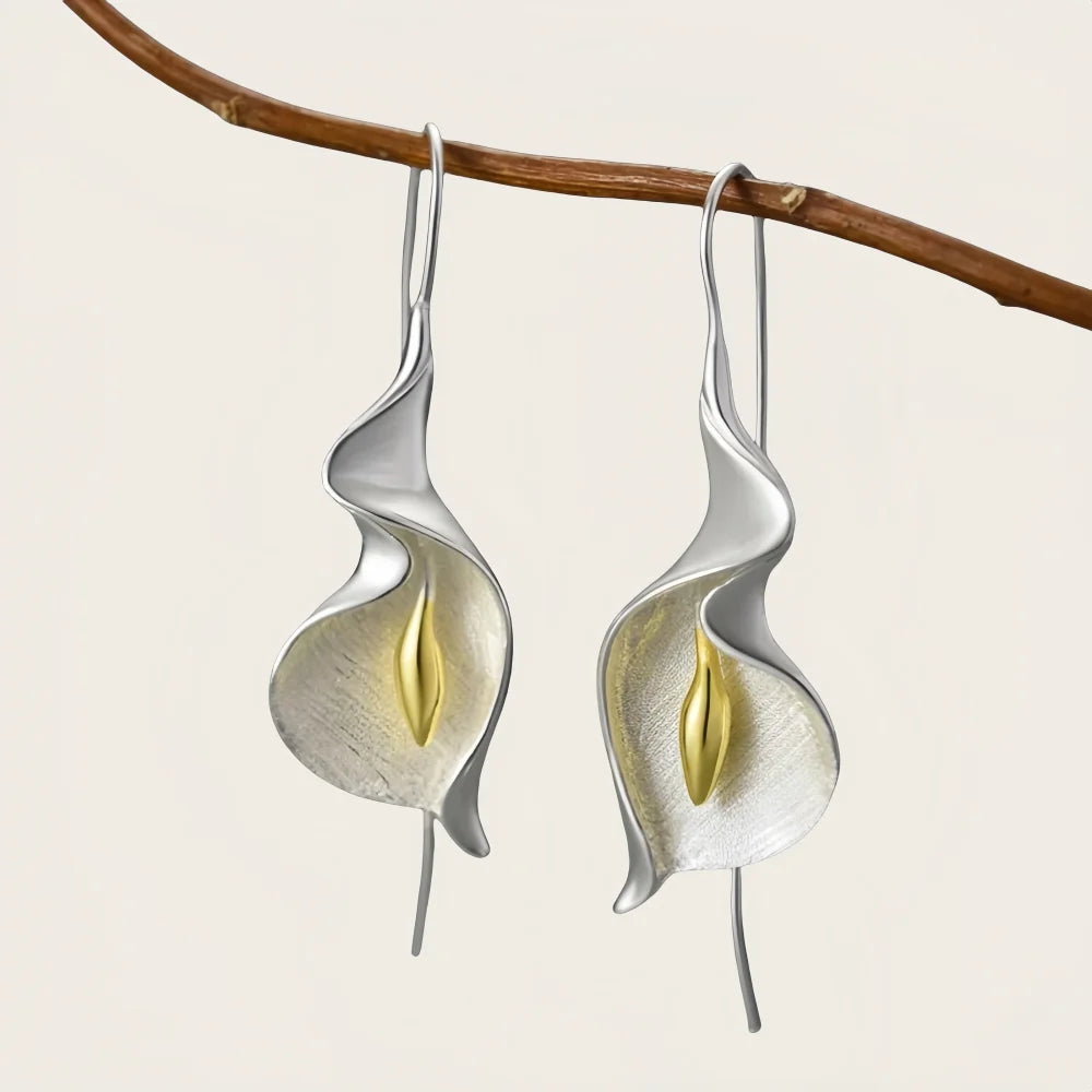Boucles d'Oreilles Fleurs Dorées – Bijou Végétal Délicat | Authentique Vision
