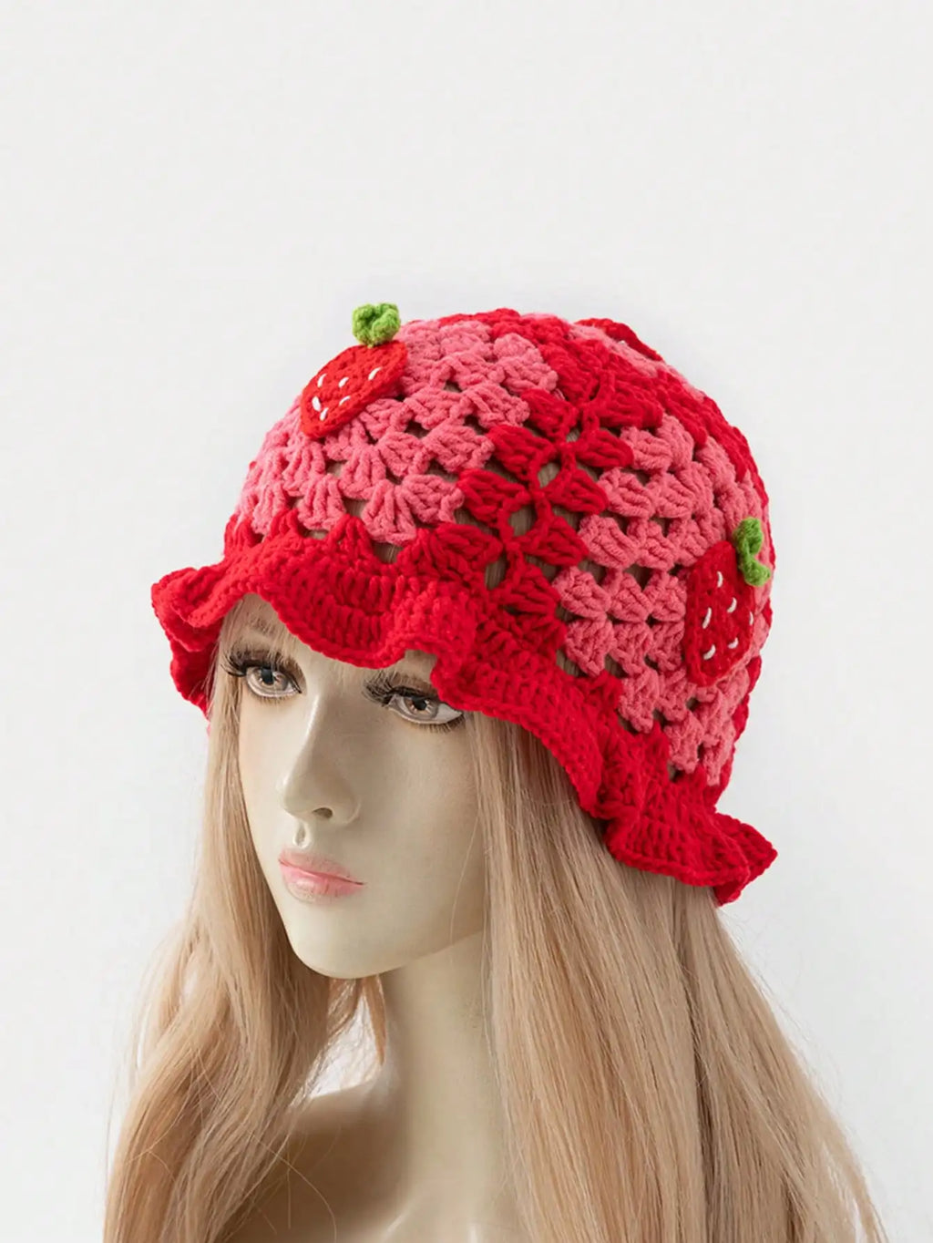 Chapeau Pêcheur Fraise Crocheté à la Main – Bob Kawaii à Volants Style Bohème | Femme