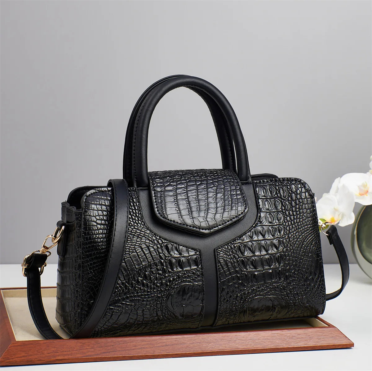 Sac Carré Motif Crocodile Grande Capacité — Tote Minimaliste Urbain PU Luxe