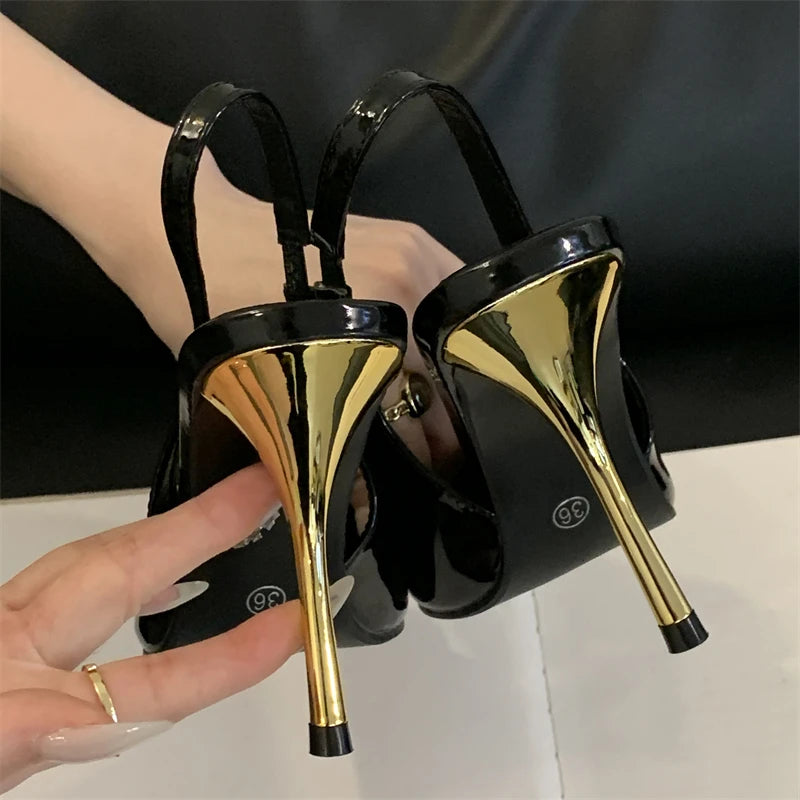 Escarpins Slingback Bout Pointu – Talons Fins Glamour