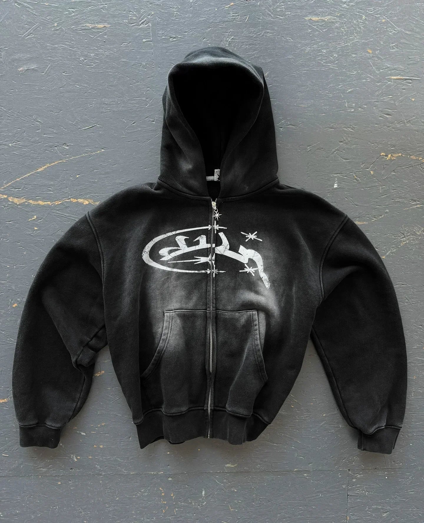 Sweat à Capuche Zippé Broderie Rétro — High Street Hip Hop Gothique | Divin