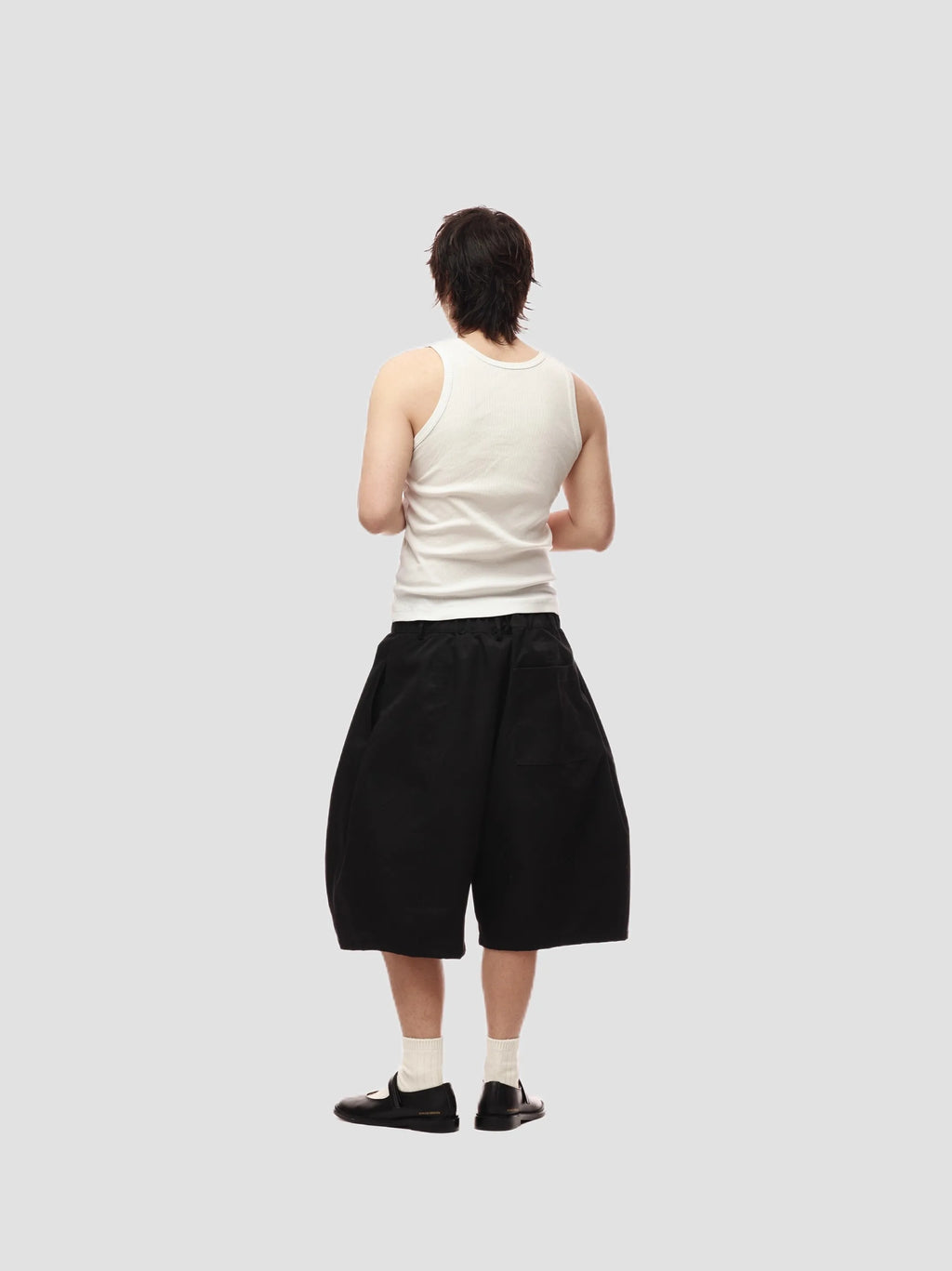 Short Baggy Kaki Luxe — Jambes Larges, Taille Élastique, Style Designer | Mauroicardi