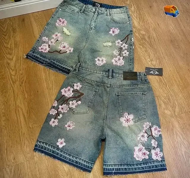 Short Denim Brodé Fleurs de Cerisier Y2K – Gothique Harajuku Punk Streetwear | Unisexe