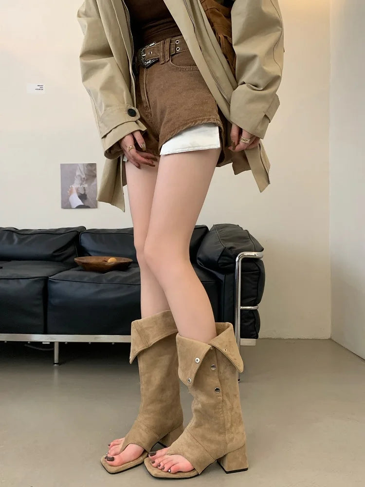 Sandales-Bottes Hautes Vintage Bout Carré — Talon Carré Sangle Boucle Eilyken