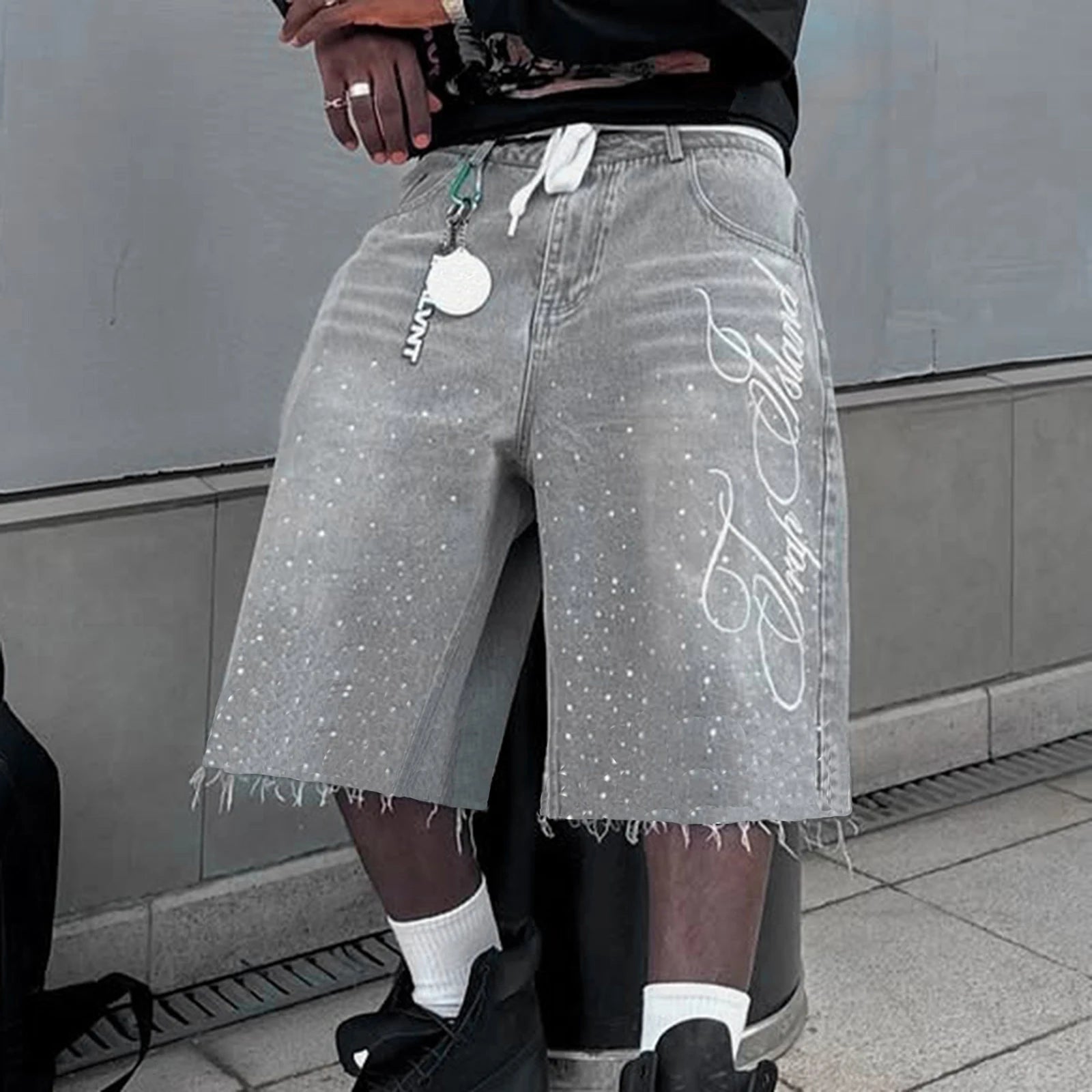 Short Jean Homme Été Décontracté — Longueur Genou Broderie Lettre Brillante Strass Avec Poches