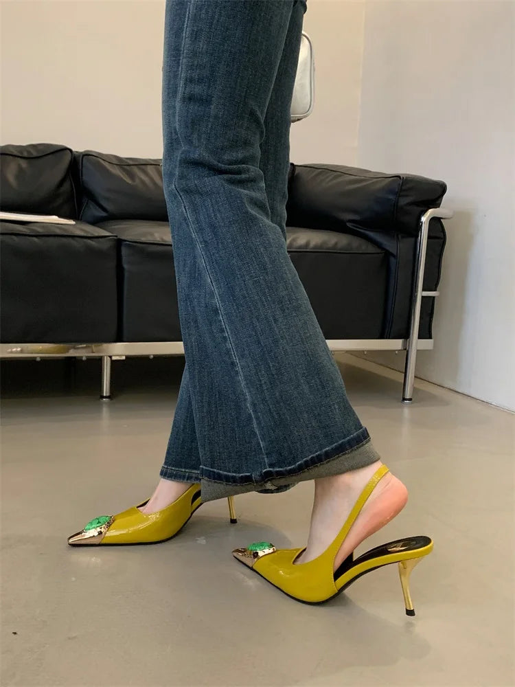 Escarpins Slingback Bout Pointu – Talons Fins Glamour