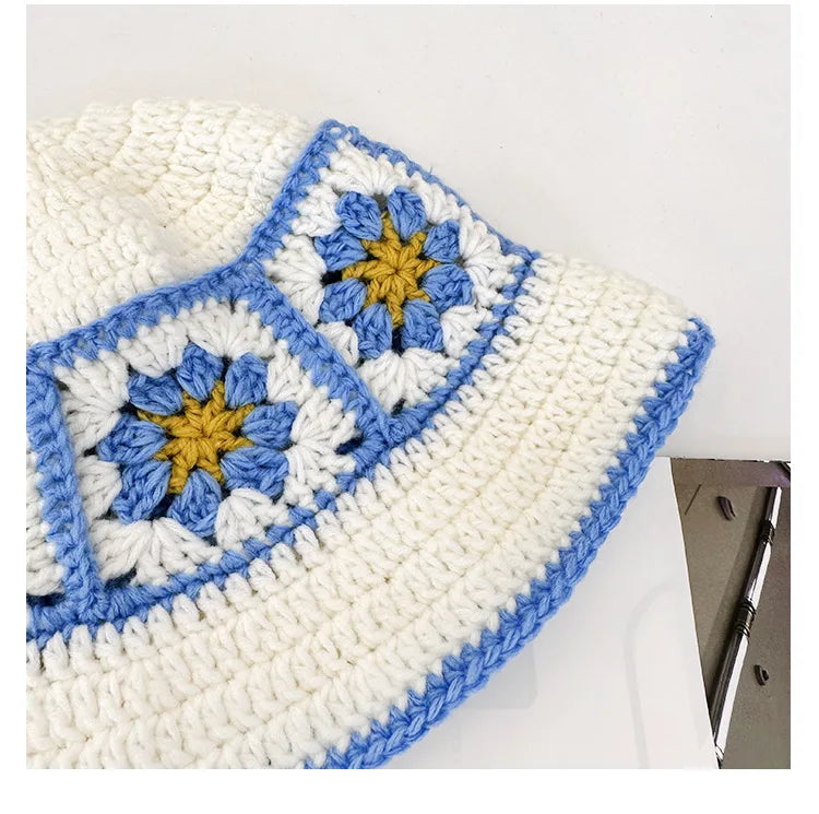 Chapeau Seau Coréen Crocheté à la Main – Bob Fleurs Y2K | Femme Automne Hiver 2025