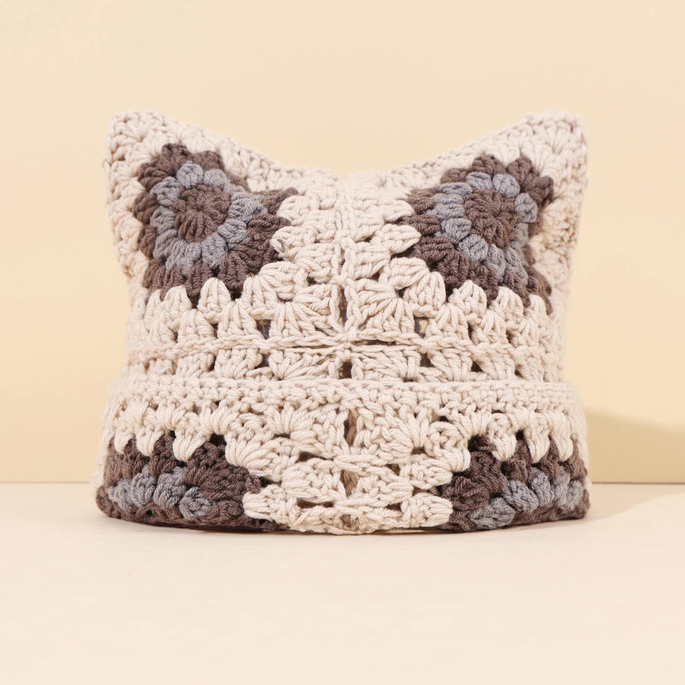 Bonnet Oreilles de Chat Crocheté à la Main – Tricot Chaud Unisexe | Automne Hiver