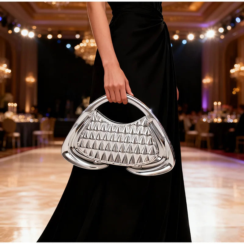 Minaudière Trapèze en Maille — Sac de Soirée Luxe Chaîne Métallique
