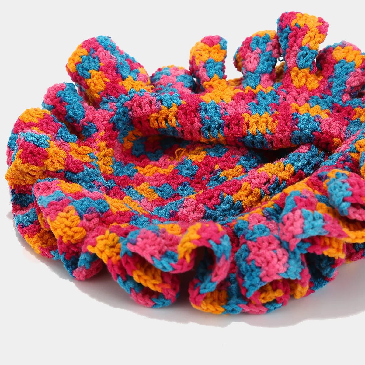 Bob Tricoté Crochet Main — Volants Colorés Tendance Chaud Luxe Artisanal Femme Hiver | CALURIRI