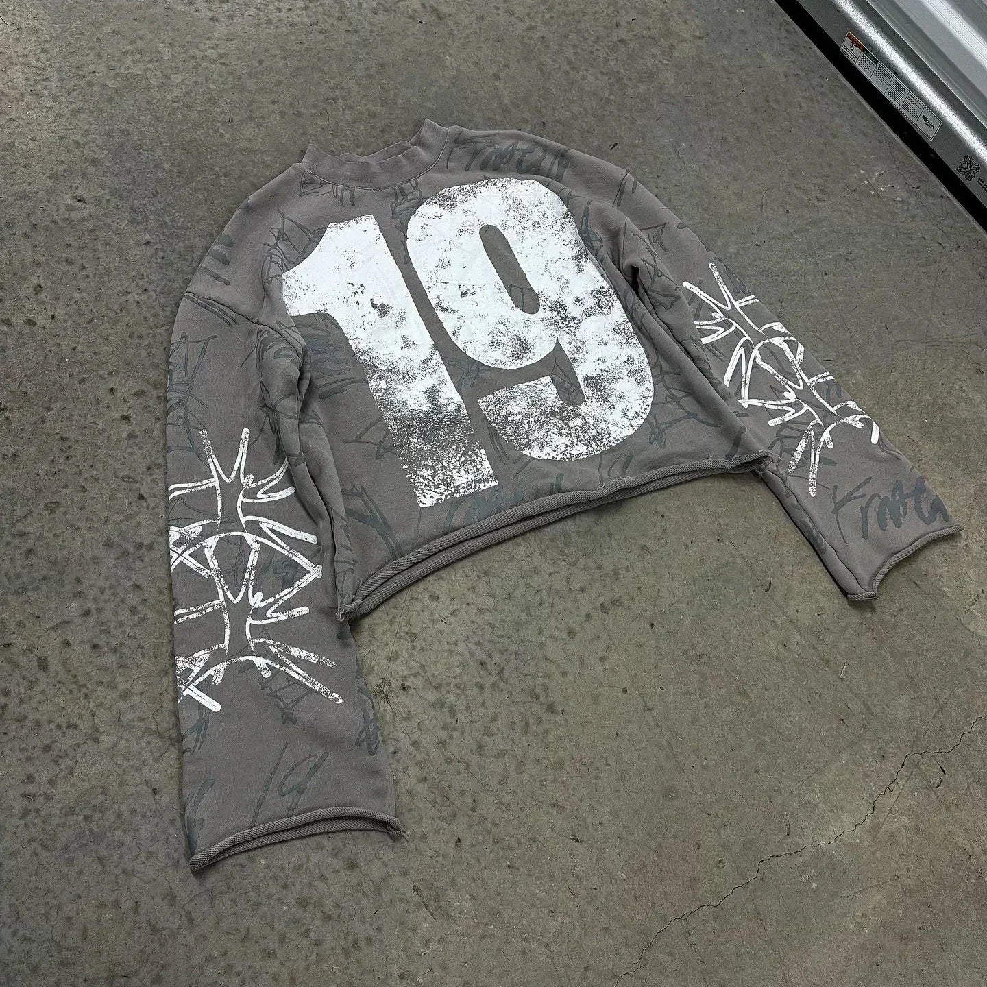 T-Shirt Y2K Tie Dye Gothique — Graffiti Hip Hop, Manches ¾, Oversize | BiggOrange