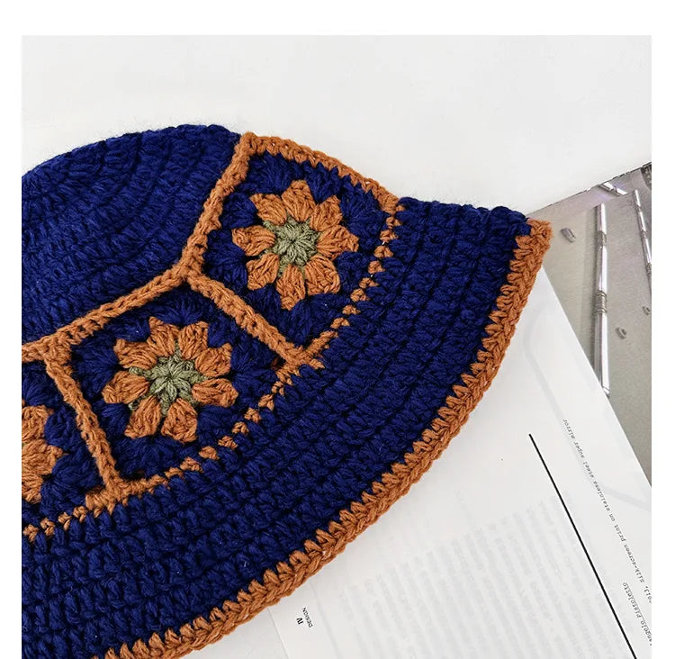 Chapeau Seau Coréen Crocheté à la Main – Bob Fleurs Y2K | Femme Automne Hiver 2025