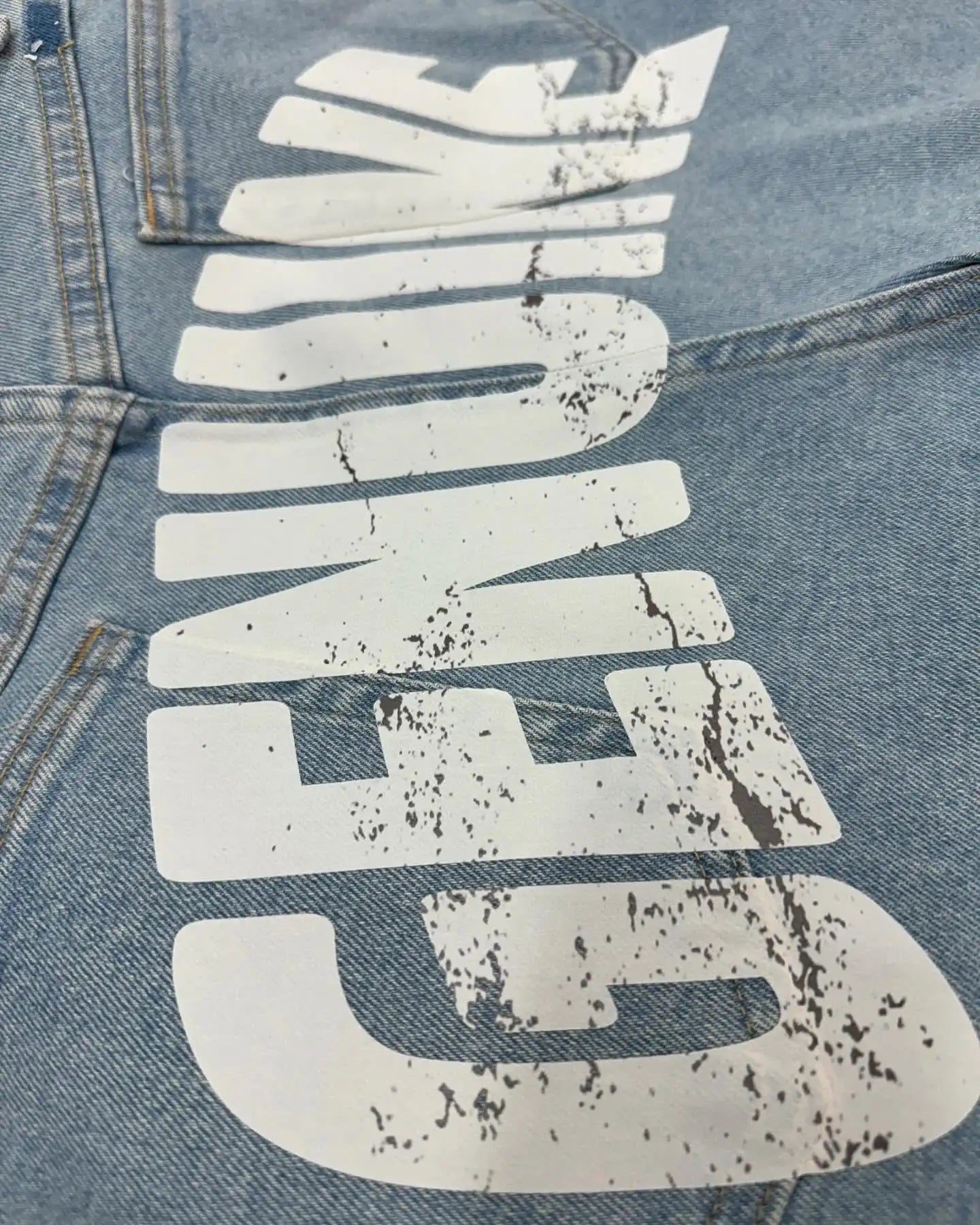 Short Denim Y2K Gothique – Broderie Croix Diamant & Strass Streetwear Hip-Hop | Unisexe
